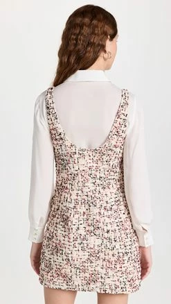 LoveShackFancy shop -LoveShackFancy shop cinqa313591e418 1669156262434 2 0. UX540 . QL90